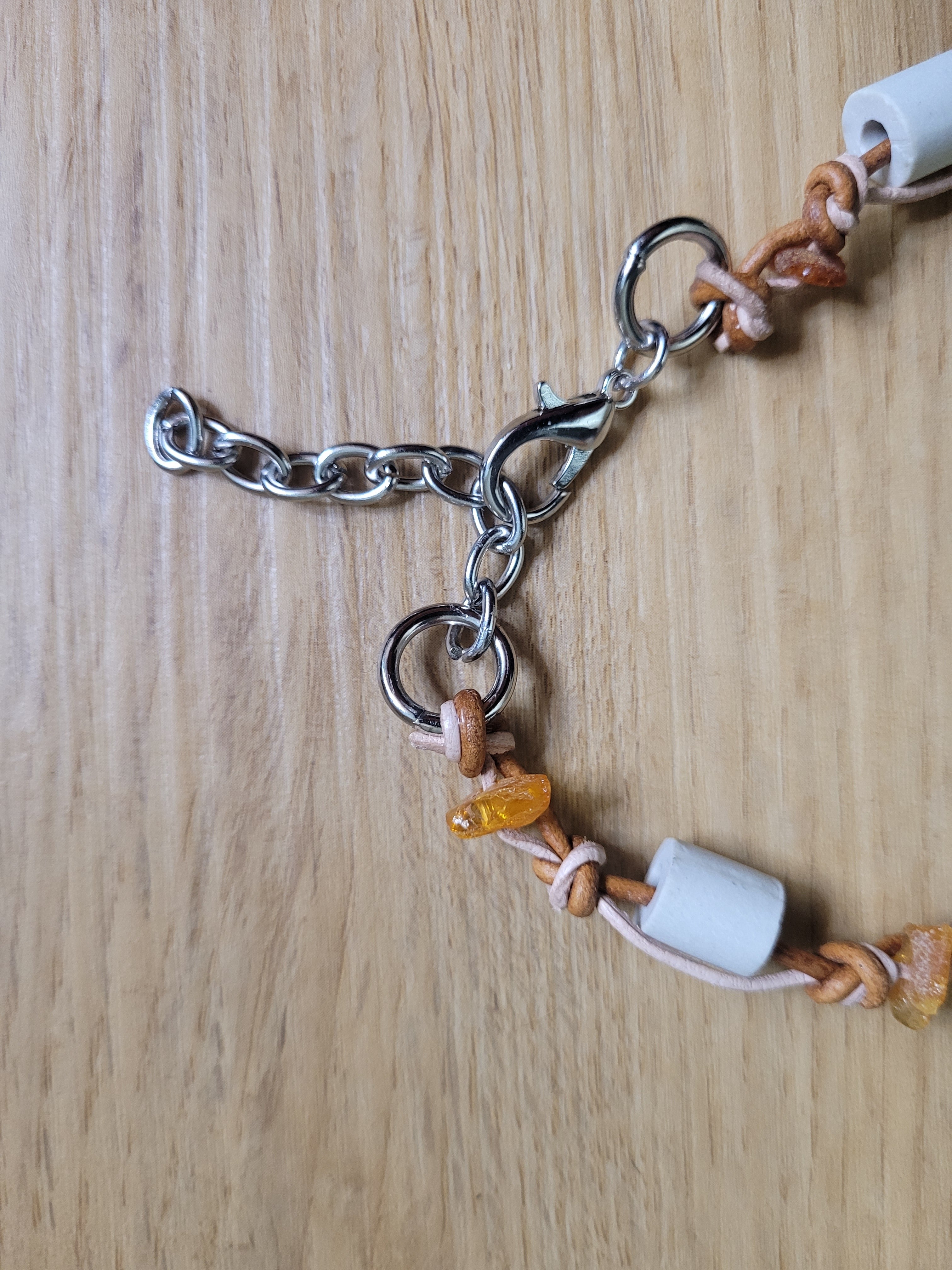 EM Keramik mit Bernstein (Art.-Nr. 013)